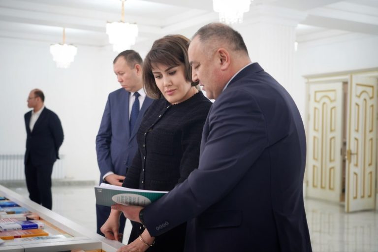 TDIUda xorijiy investitsiya sifatida Germaniyadan keltirilgan kitoblar taqdimoti bo‘lib o‘tdi
